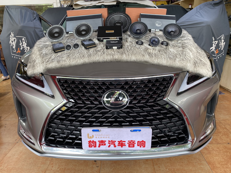 1，改装车型—雷克萨斯RX300.JPG